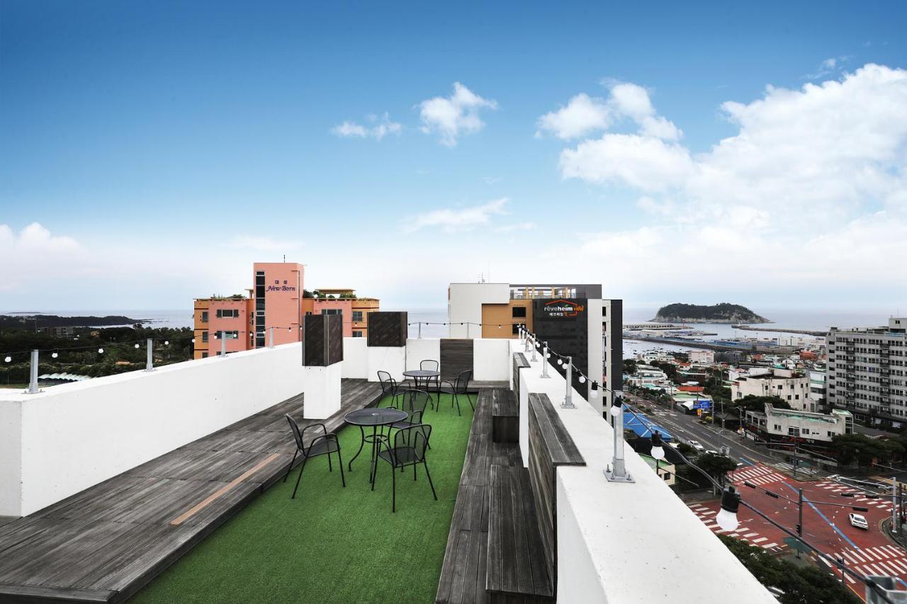 Cornerstone Hotel Seogwipo Exteriör bild